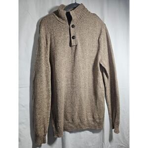 Men's Chaps small brown cotton sweater. Excellent condition. Has elbow patches.
